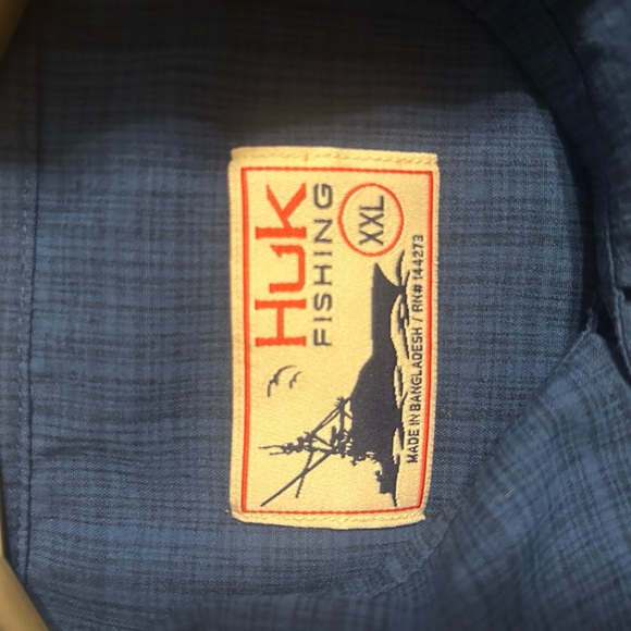 Men’s button down short sleeve shirt - Picture 2 of 2